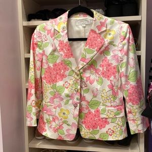 Super cute floral blazer